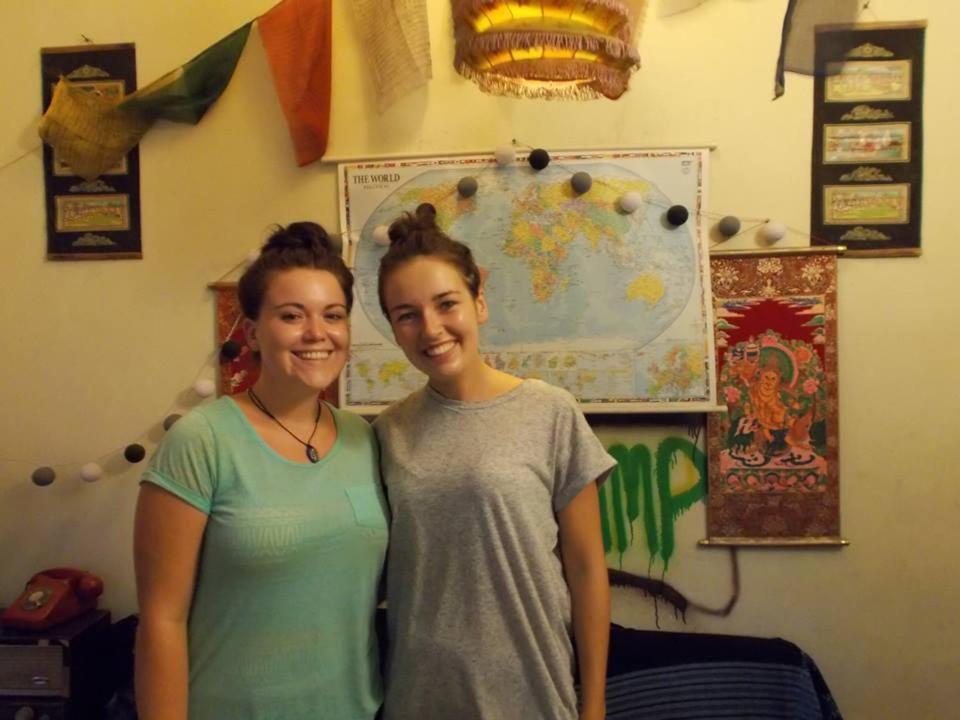 Calcutta Backpackers Homestay -Only For Backpackers & Travellers ภายนอก รูปภาพ